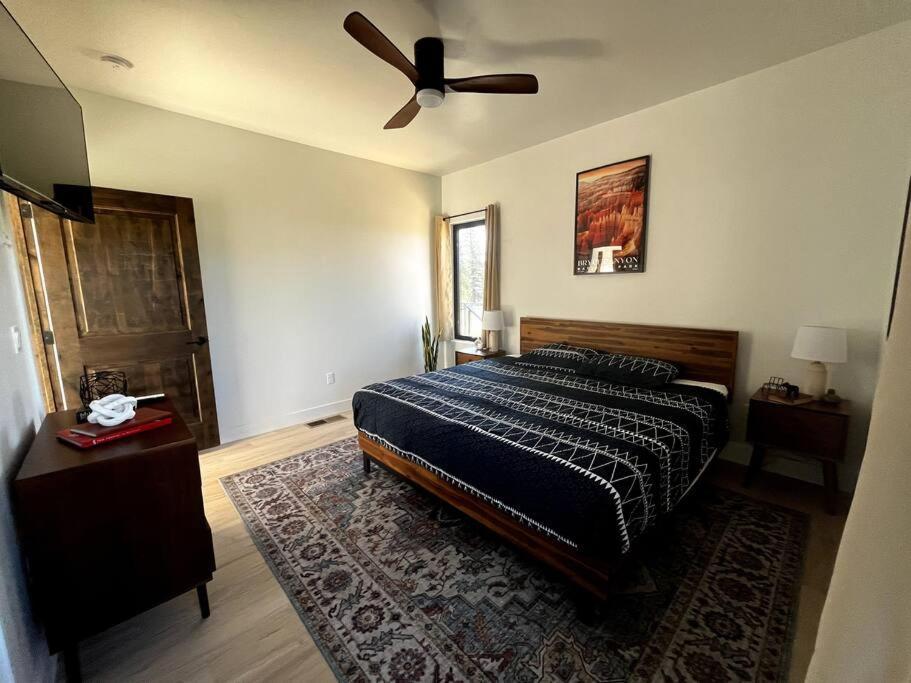 해치 Red Rock Retreat Stunning Floor To Ceiling Views 빌라 외부 사진